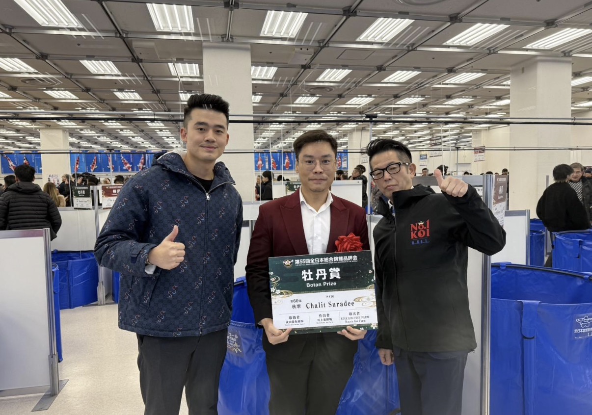 คุณพี คุณหมอตั้ม และคุณริวกิ ในงาน All Japan